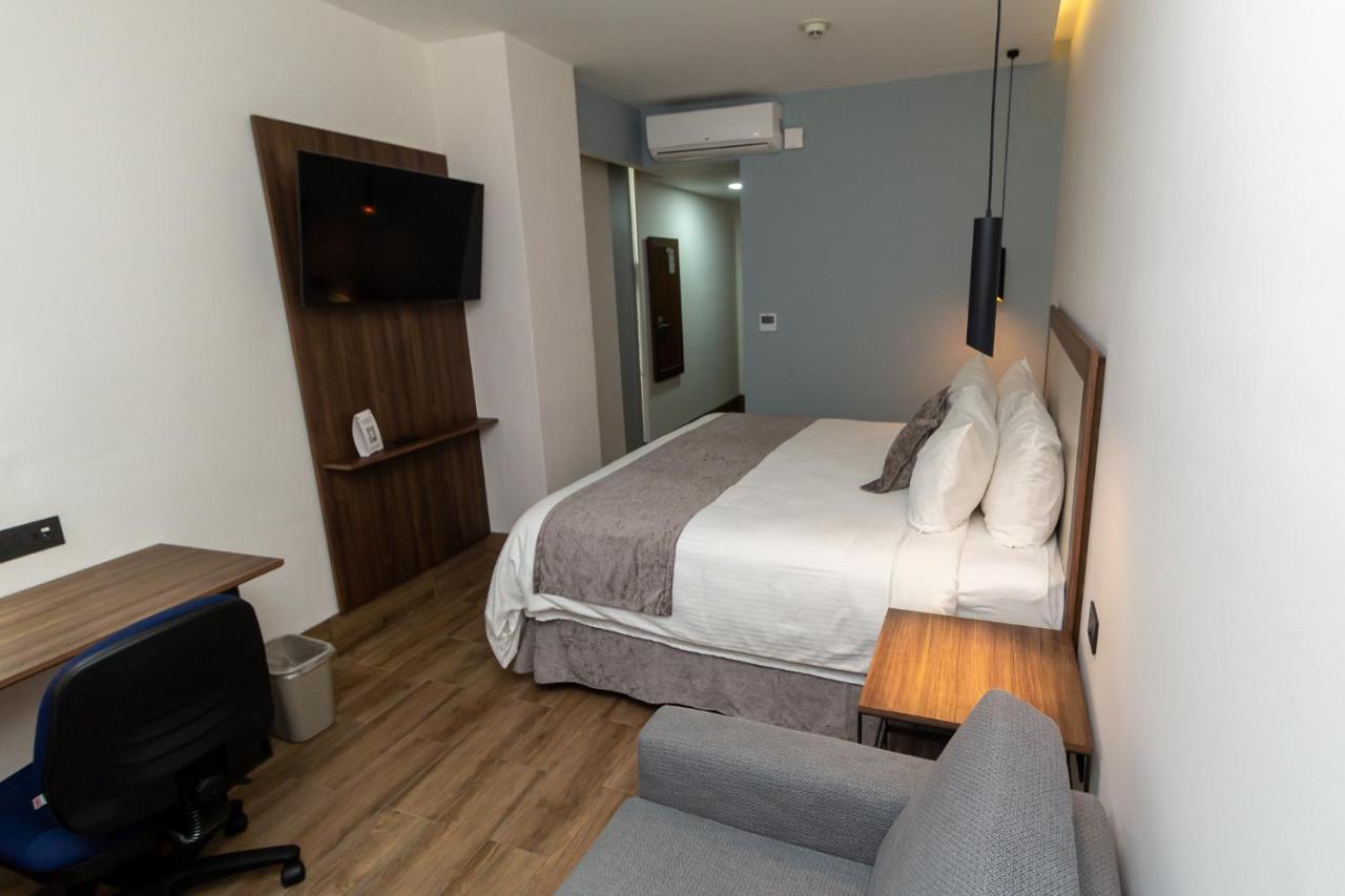 Hoteles Piedra Alta By De Los Perez San Andrés Tuxtla エクステリア 写真